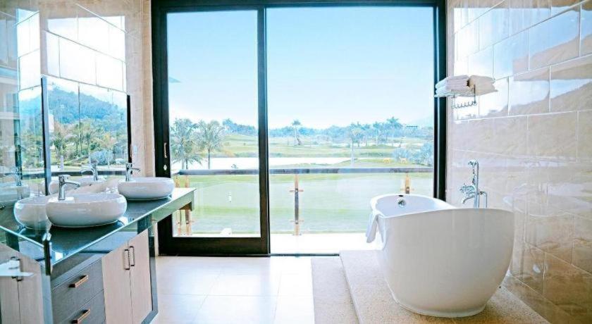 Diamond Bay Golf And Villas Nha Trang Ngoại thất bức ảnh